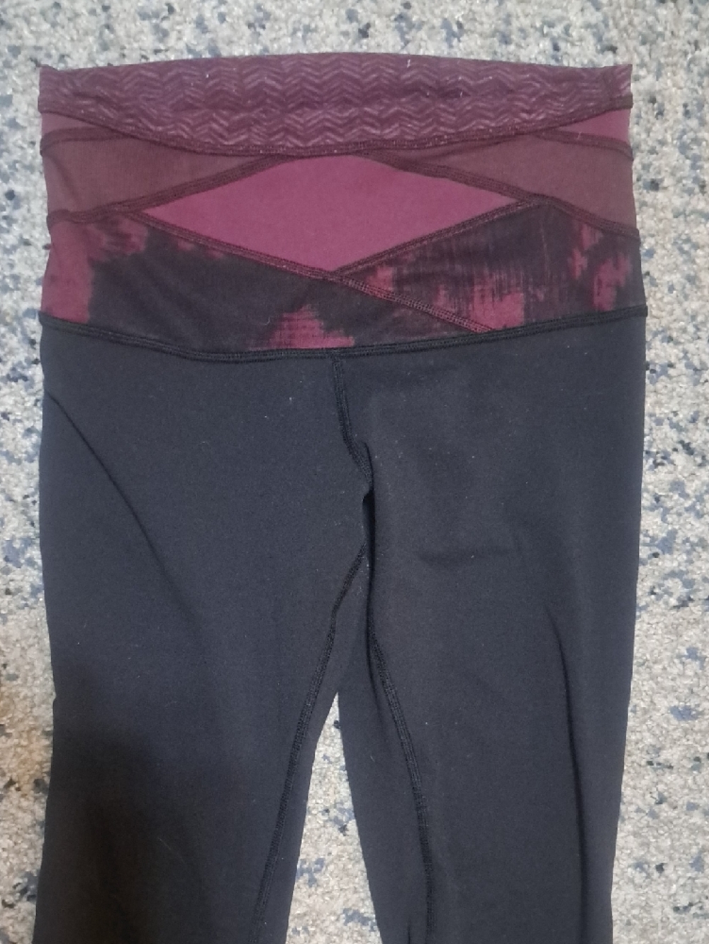 lululemon athletica Black Leggings with Deep Plum Waistband - Picture 6 of 7